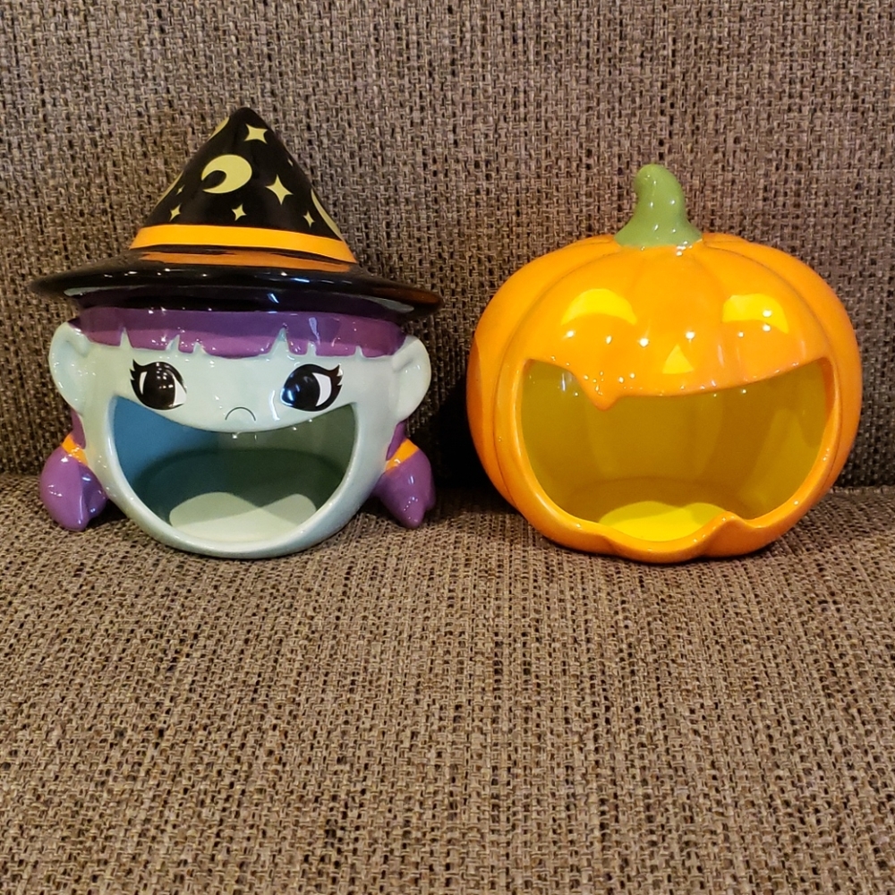 Witch and pumpkin candy dish